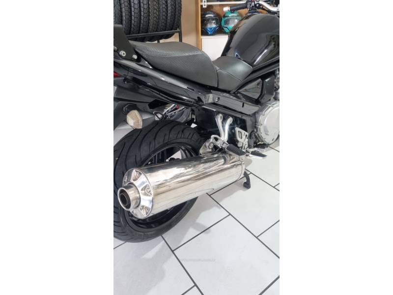 SUZUKI - BANDIT - 2009/2009 - Preta - R$ 28.490,00