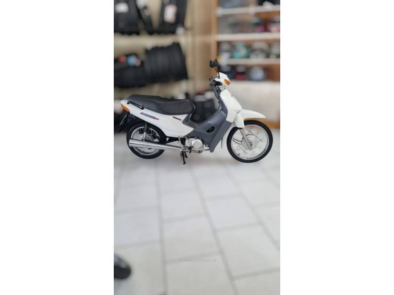 HONDA - BIZ 100 - 2003/2003 - Branca - R$ 6.590,00