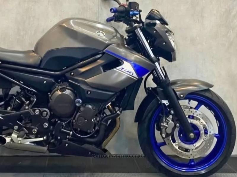 YAMAHA - XJ6 N - 2013/2013 - Cinza - R$ 38.990,00