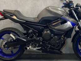 YAMAHA - XJ6 N - 2013/2013 - Cinza - R$ 38.990,00